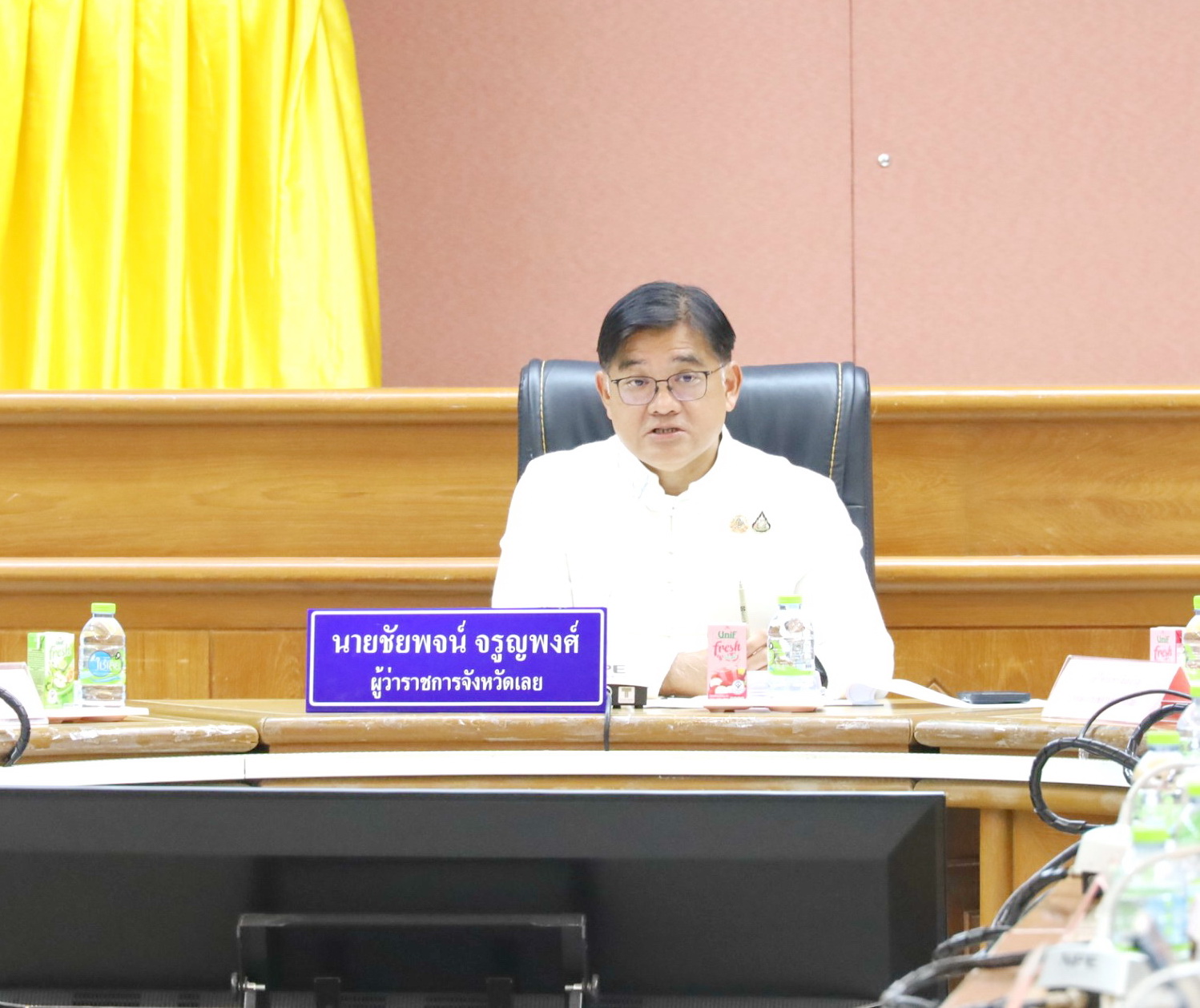 ผู้ว่าฯ เลย ประชุม Morning Brief ติดตามนโยบายสำคัญ เน้นบูรณาการทุกภาคส่วน