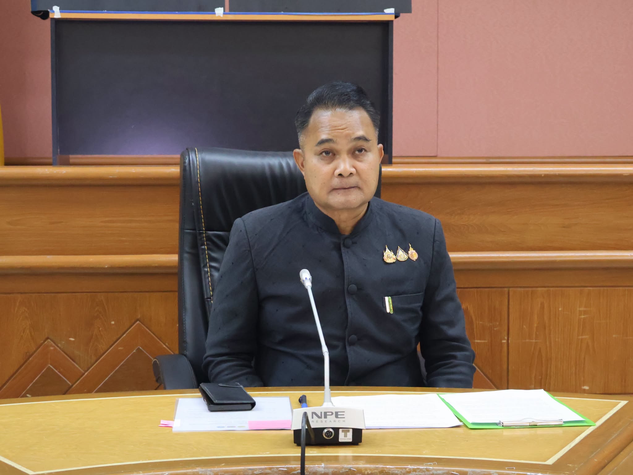 จังหวัดเลย จัดกิจกรรมทำดอกไม้จันทน์ น้อมสำนึกในพระมหากรุณาธิคุณ สมเด็จพระนางเจ้าสิริกิติ์ พระบรมราชินีนาถ พระบรมราชชนนีพันปีหลวง พร้อมถ่ายทอดองค์ความรู้สู่ 14 อำเภอ
